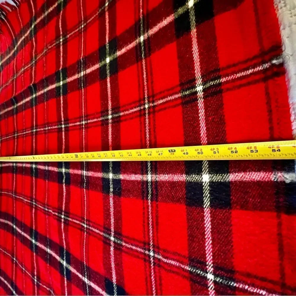 VTG Faribo Faribault Blanket Woolen Mills Co Red Plaid Fringed Acrylic Throw